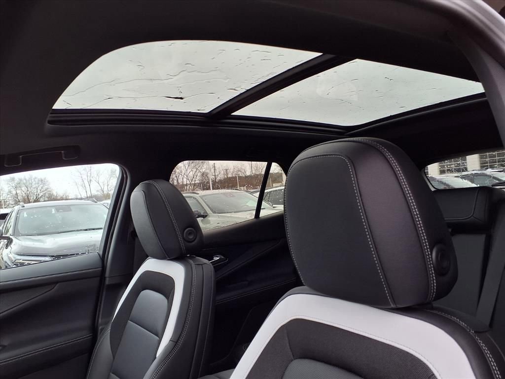 New 2026 Chevrolet Blazer EV LT image 15