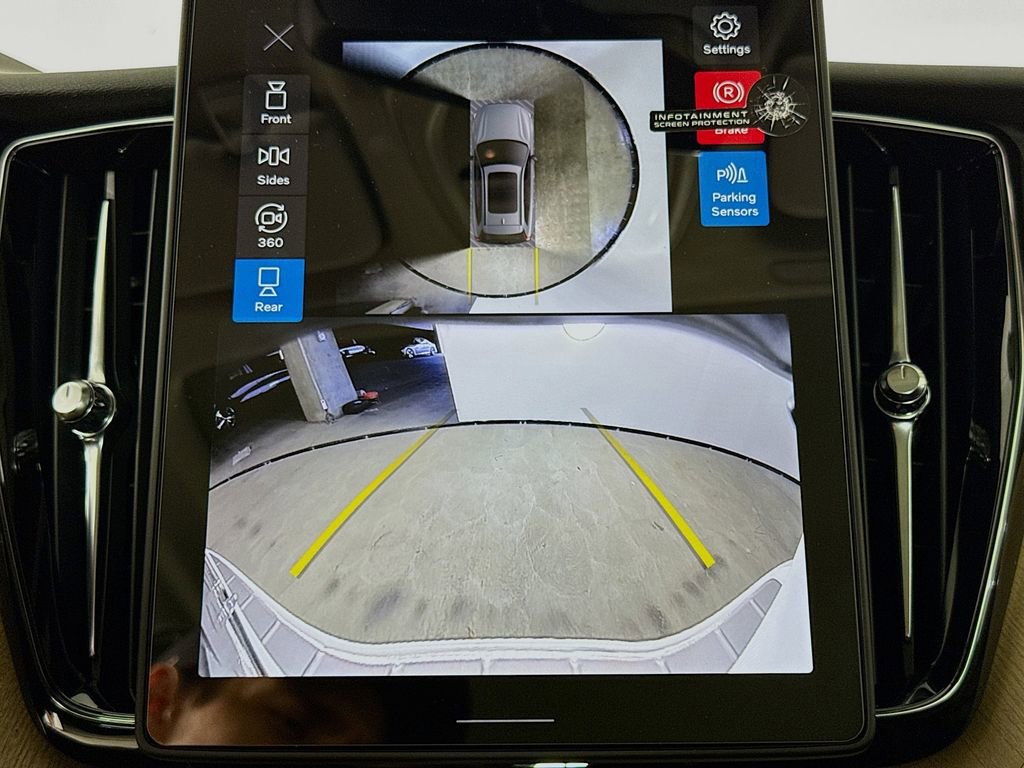New 2026 Volvo XC60 B5 Plus w/ Protection Package image 14