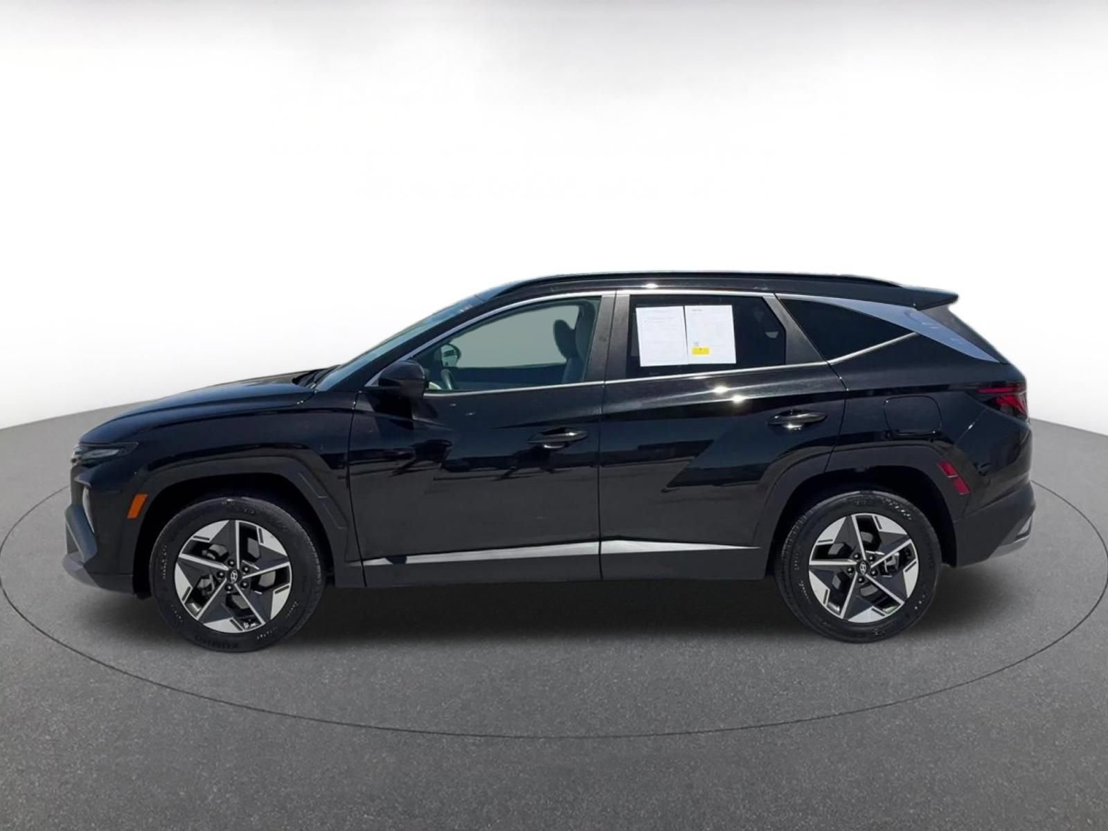 Used 2025 Hyundai Tucson SEL AWD/4WD image 9