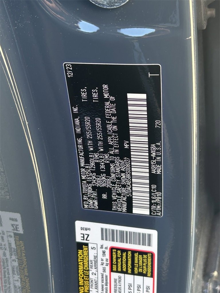 Used 2024 Toyota Grand Highlander Limited image 13