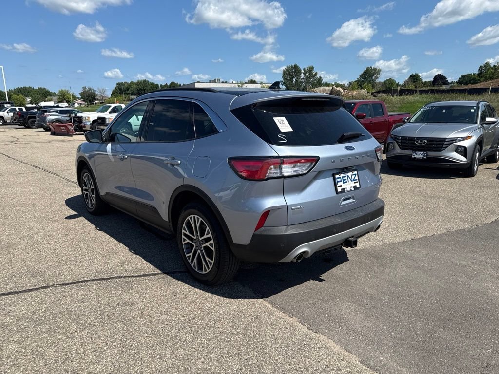 Used 2022 Ford Escape SEL w/ Equipment Group 302A AWD/4WD image 5