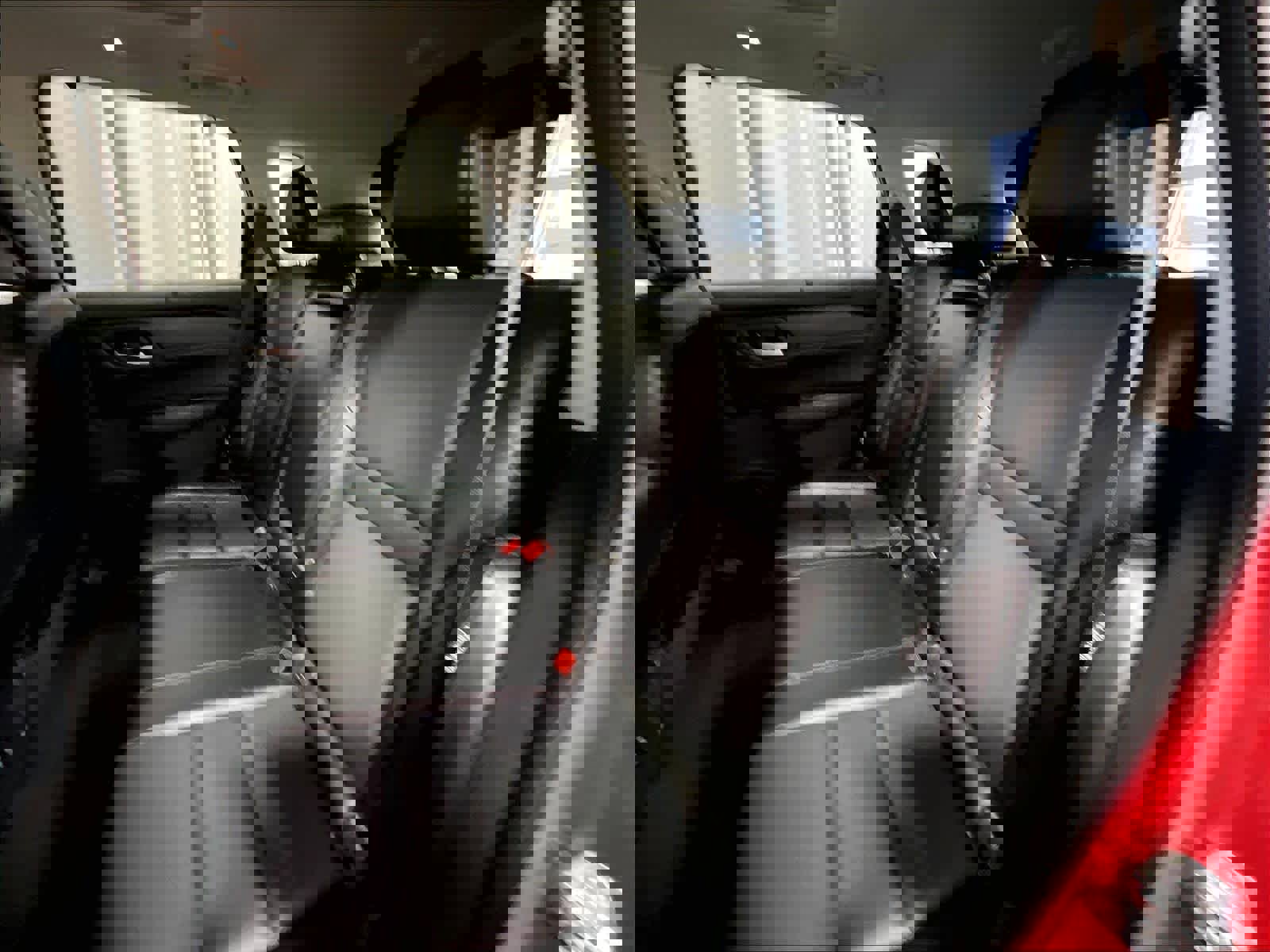 Certified 2024 Nissan Rogue SV w/ SV Premium Package FWD image 15