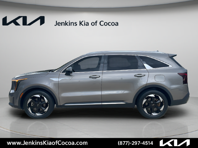 Certified 2025 Kia Sorento EX AWD/4WD image 10
