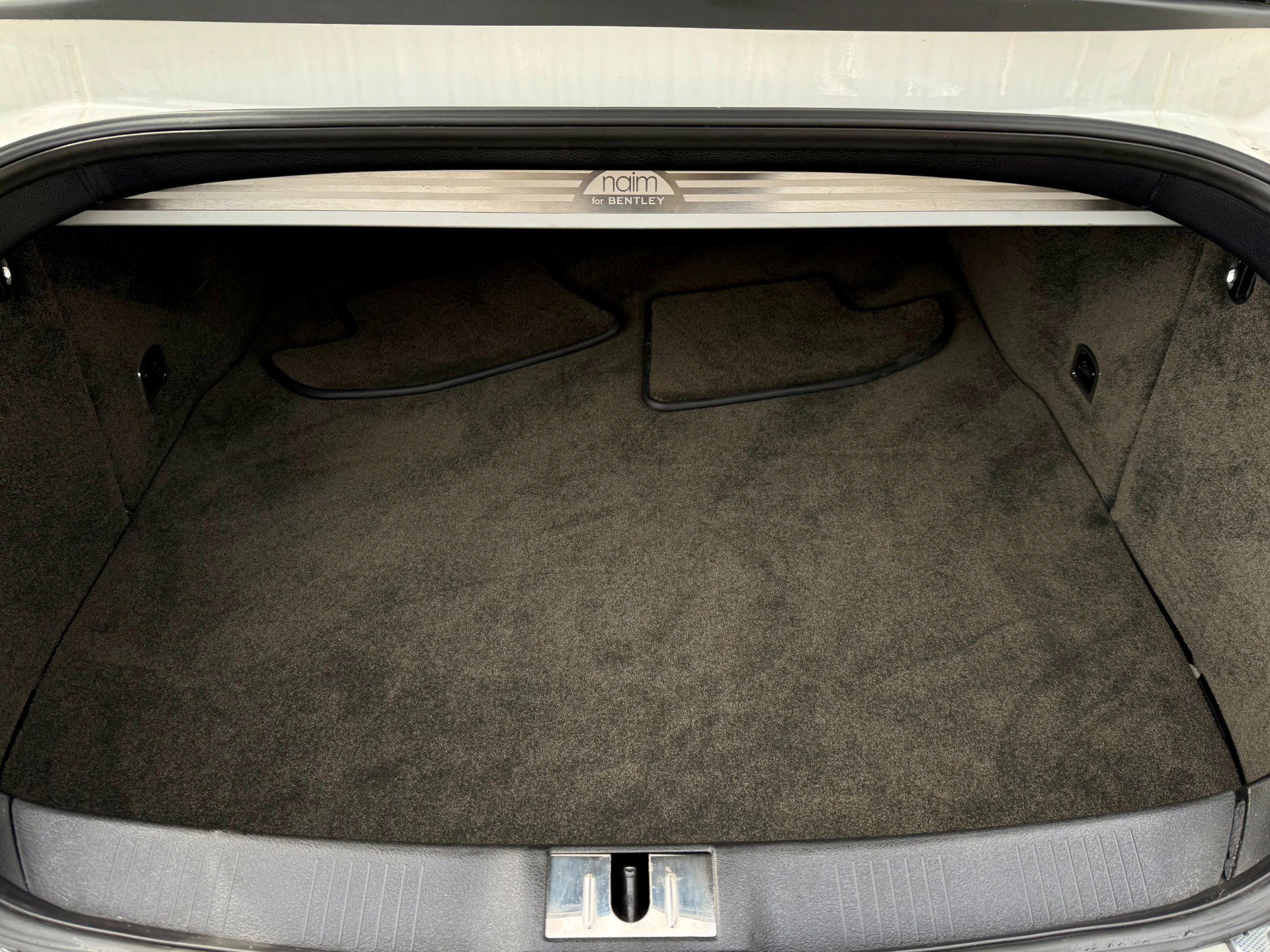 Used 2017 Bentley Continental GT image 59