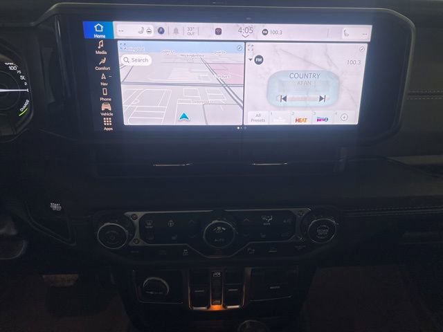 Used 2024 Jeep Wrangler High Altitude image 24