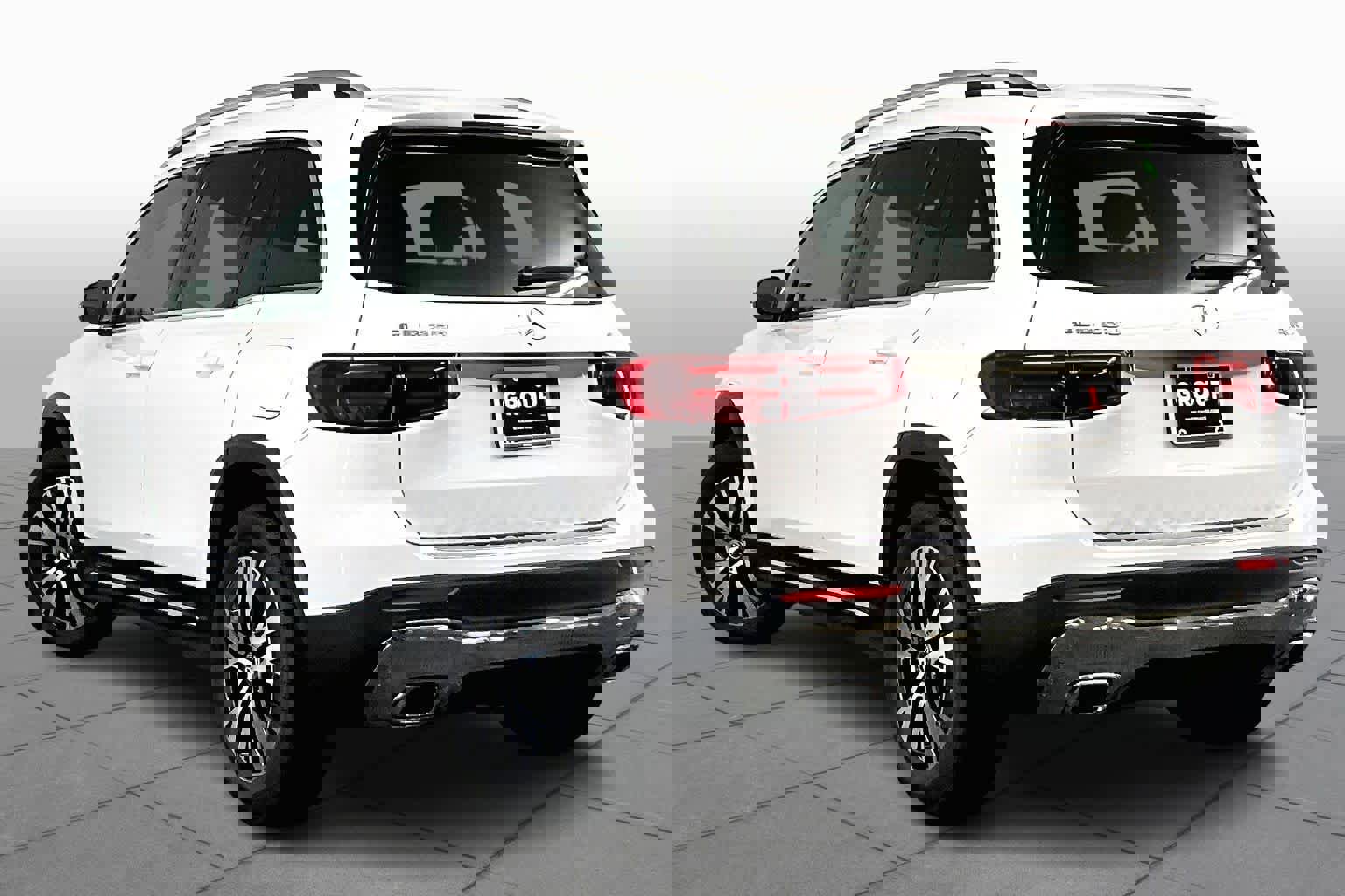 New 2026 Mercedes-Benz GLB 250 4MATIC image 4