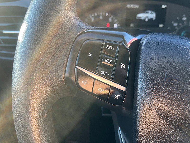 Used 2022 Ford Escape SE image 32