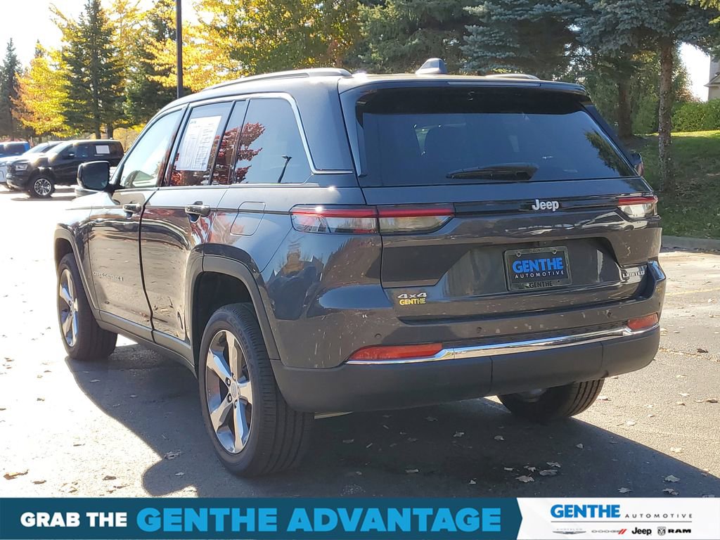 Certified 2024 Jeep Grand Cherokee Limited image 3