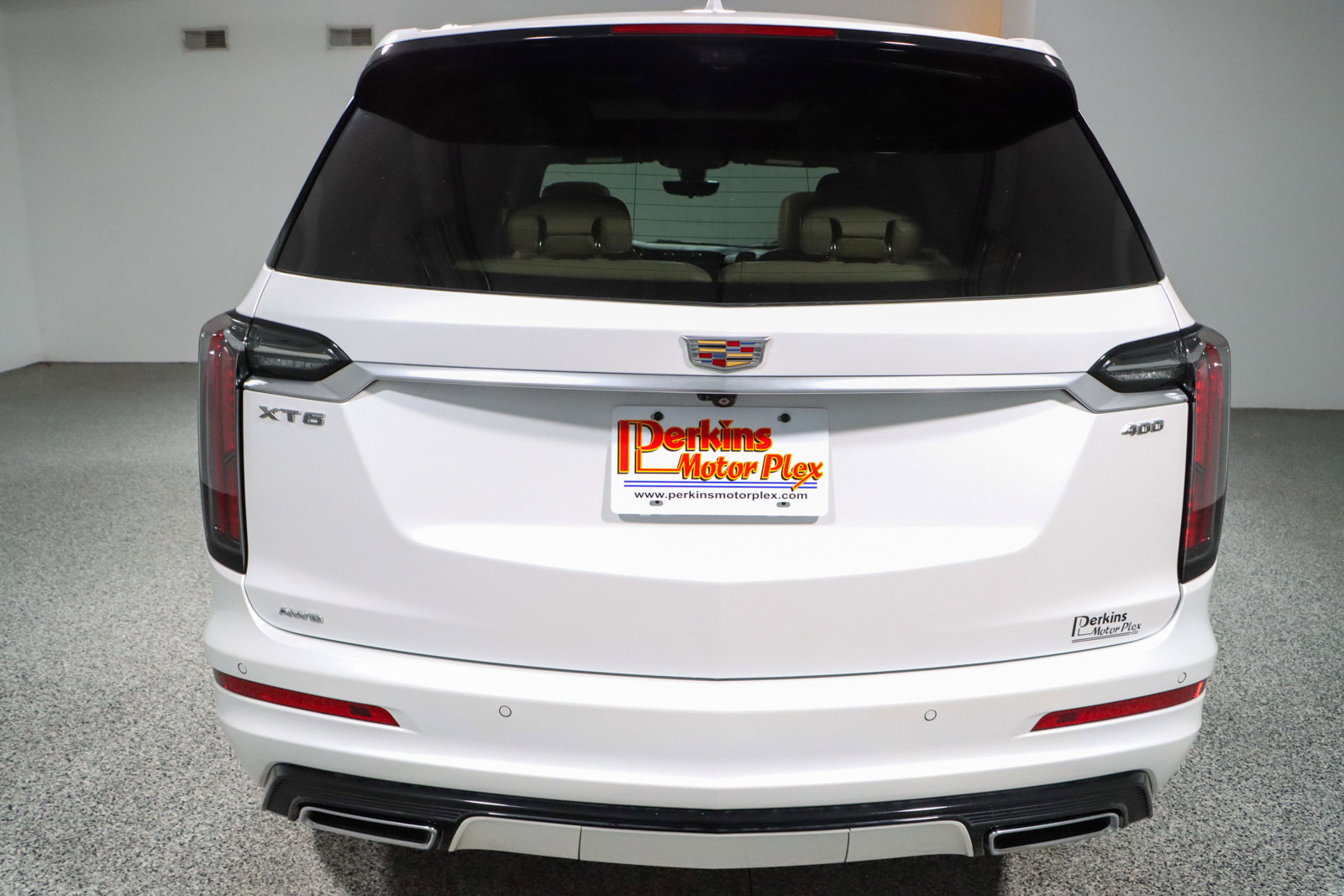 Used 2023 Cadillac XT6 Sport w/ Technology Package AWD/4WD image 8