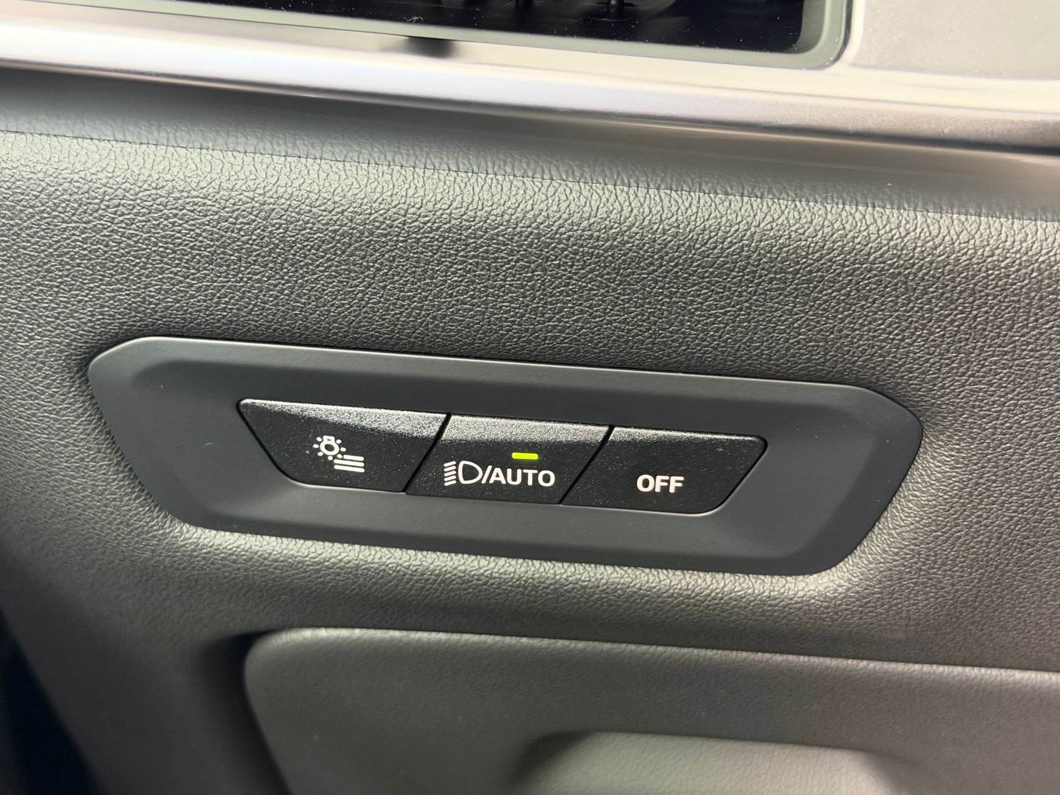 New 2026 BMW X5 M60i image 19