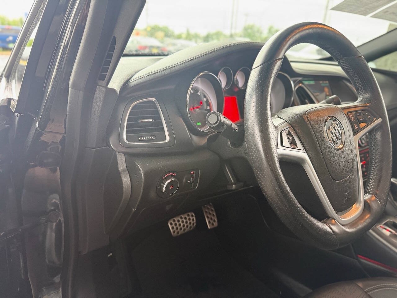 Used 2019 Buick Cascada Sport Touring FWD image 31