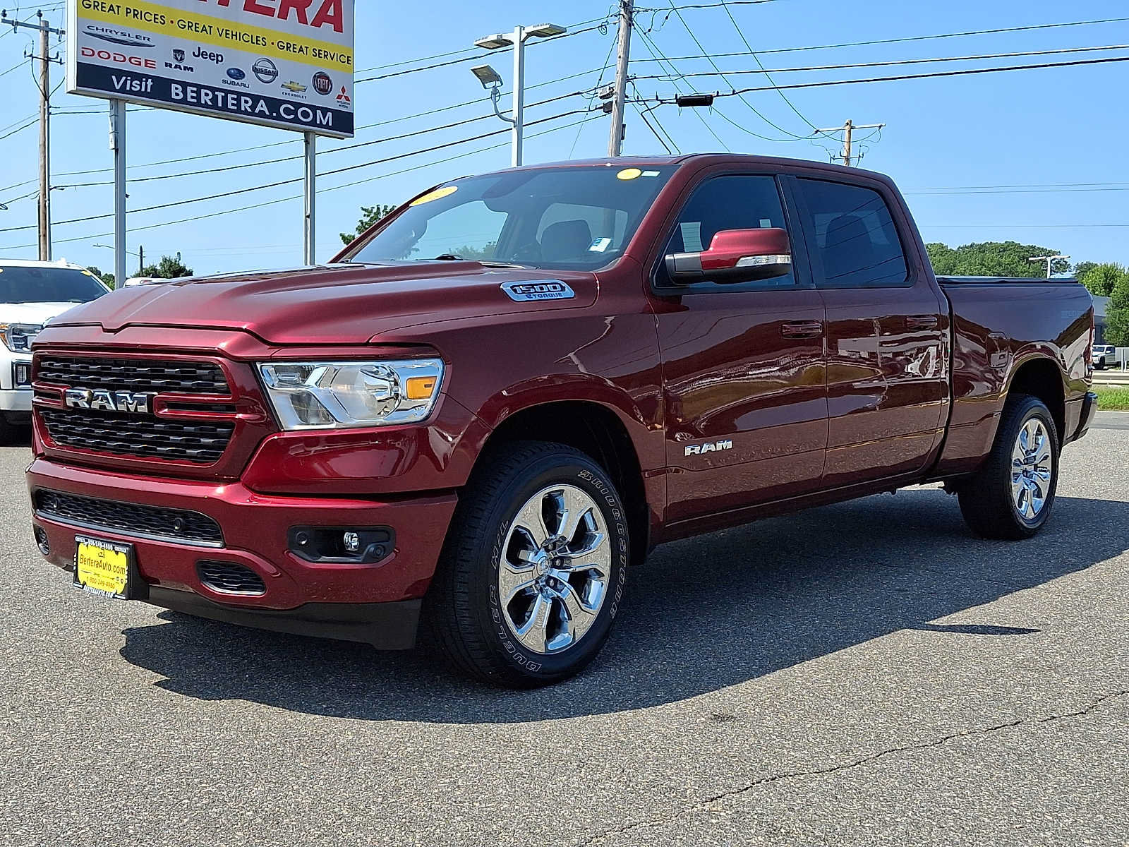 Used 2022 RAM 1500 Big Horn AWD/4WD image 3