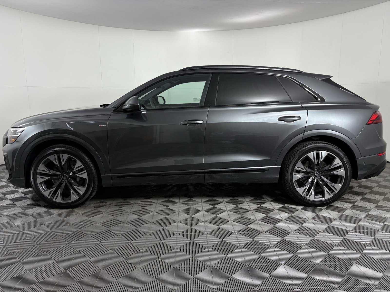 New 2026 Audi Q8 Premium Plus image 5