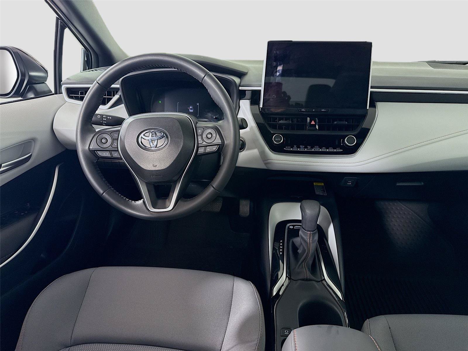 Used 2025 Toyota Corolla FX w/ Convenience Package FWD image 2