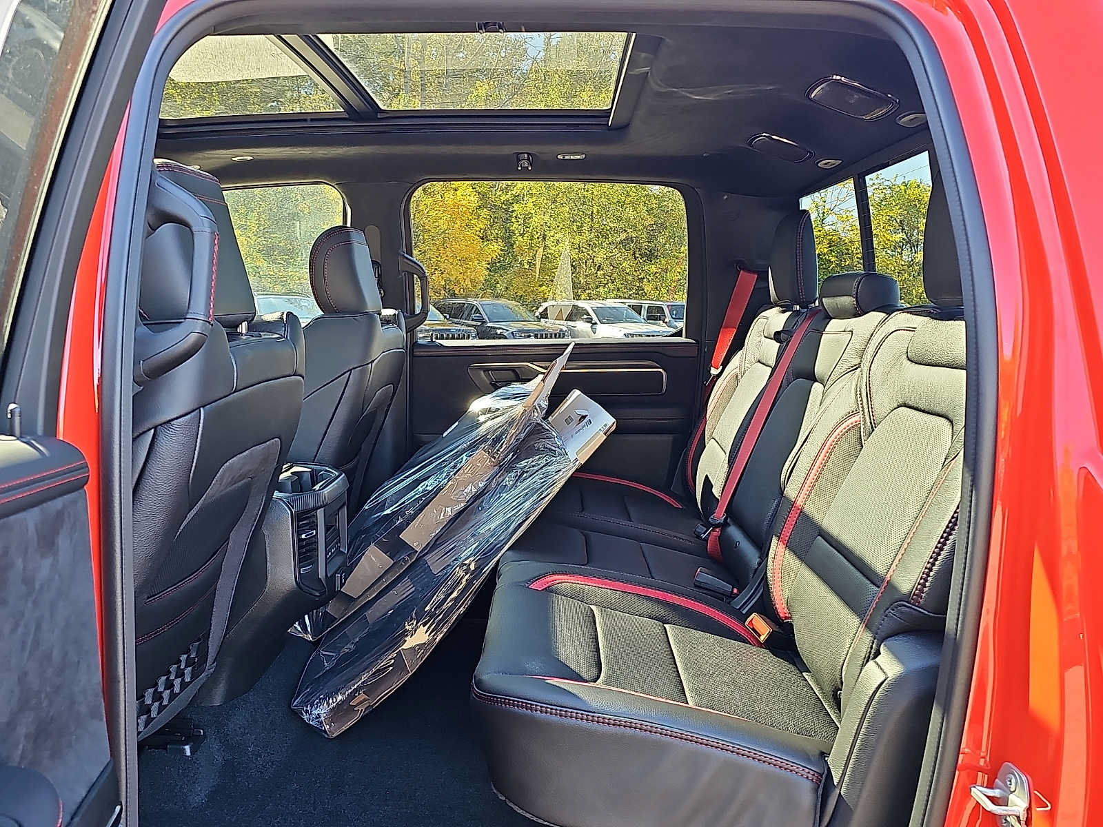 New 2027 RAM 1500 4x4 Crew Cab image 6