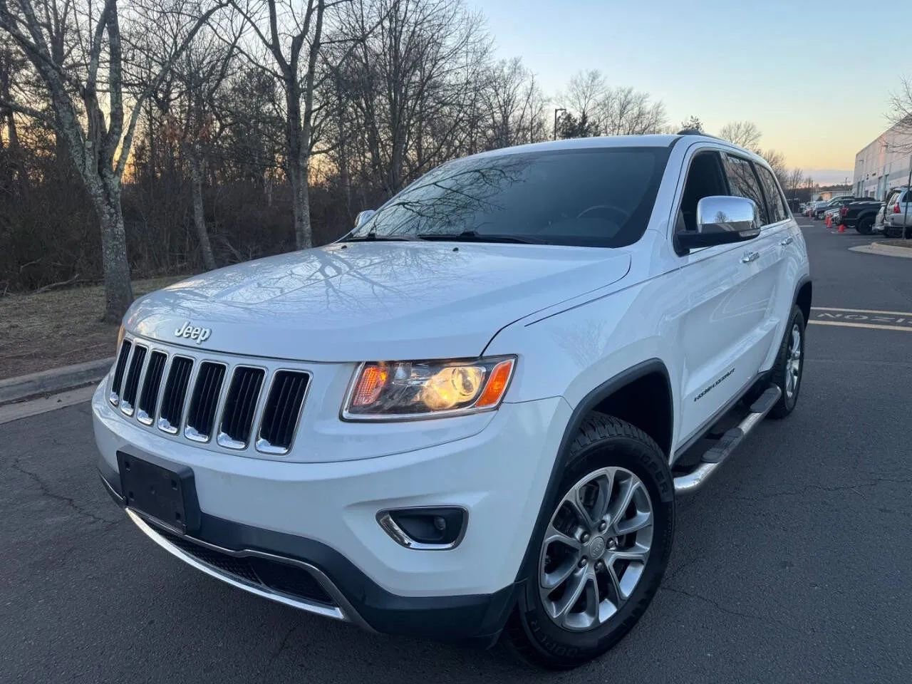 Used 2015 Jeep Grand Cherokee Limited image 16