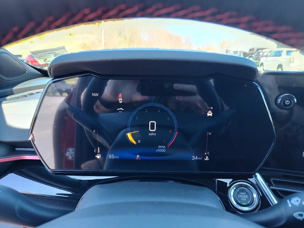 Used 2026 Chevrolet Trax RS w/ Sunroof Package FWD image 15