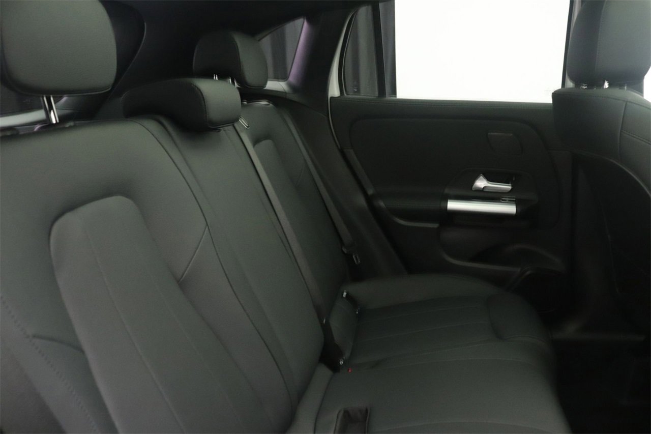 New 2026 Mercedes-Benz GLA 250 image 10
