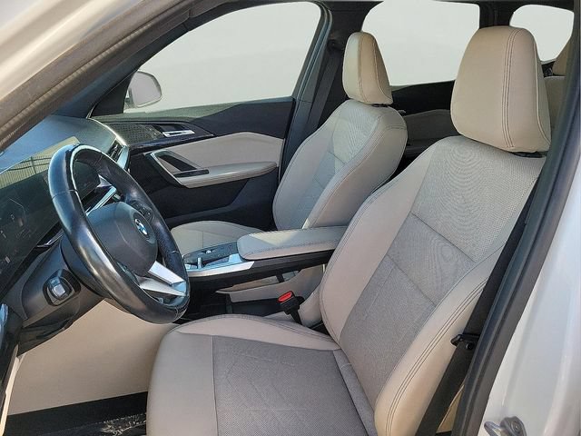 Used 2023 BMW X1 xDrive28i w/ Convenience Package AWD/4WD image 17