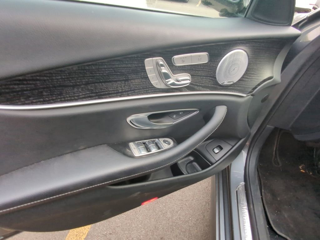 Used 2020 Mercedes-Benz E 450 4MATIC Sedan image 8