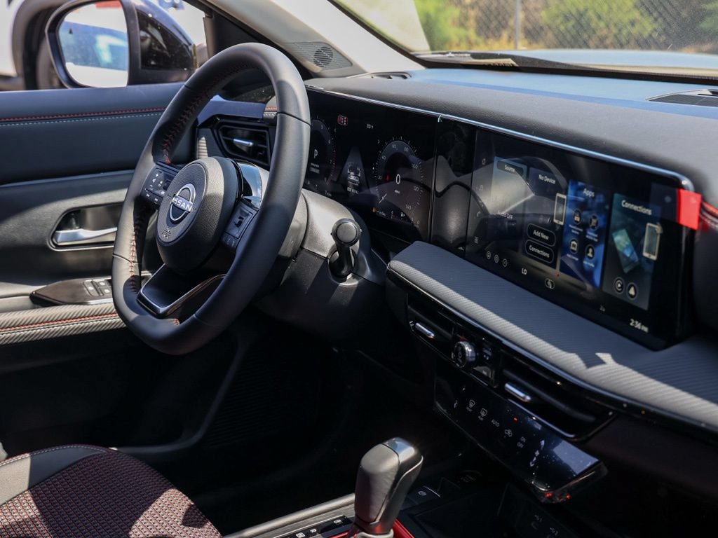 New 2026 Nissan Kicks SR FWD image 19
