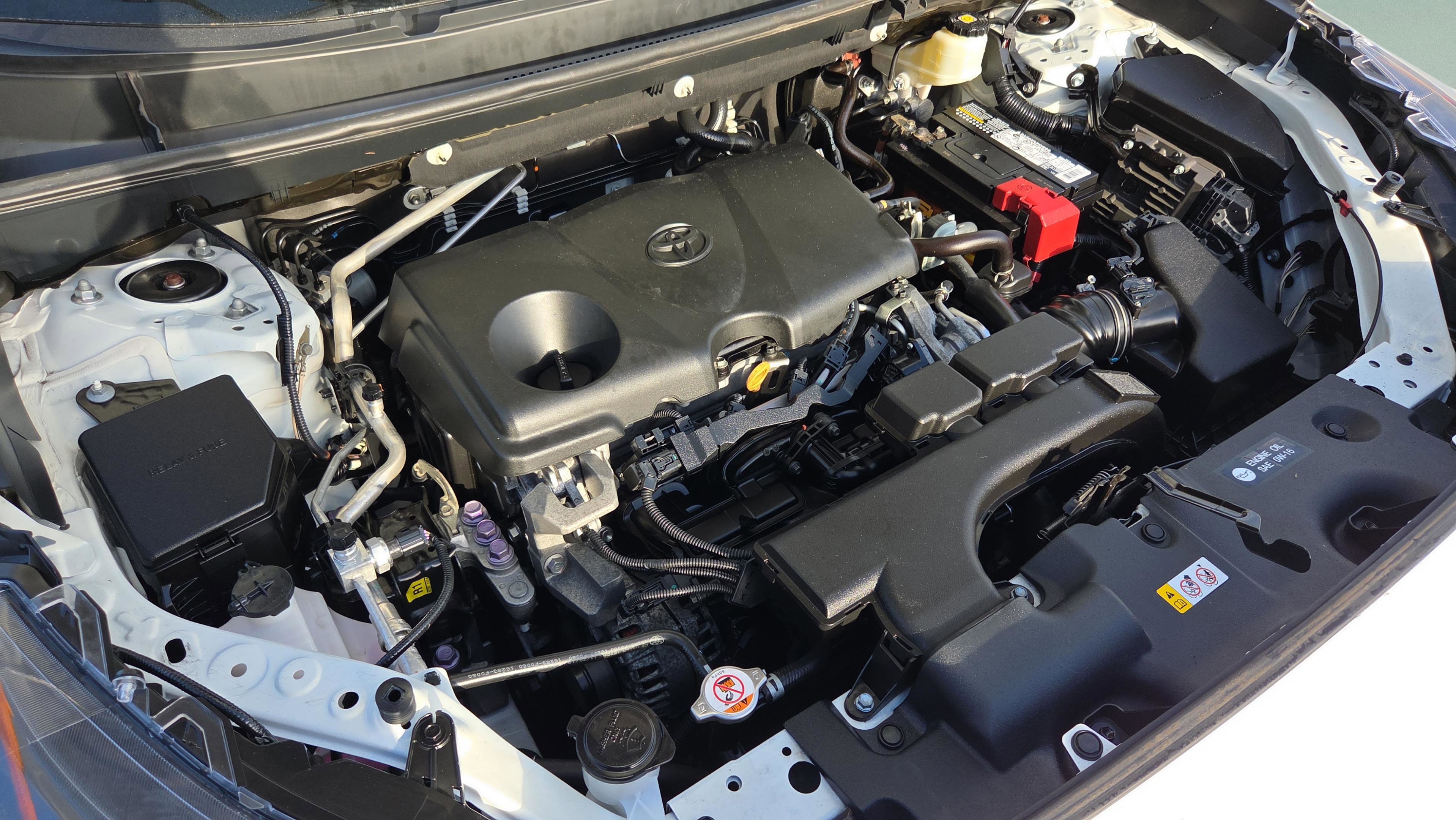 Used 2020 Toyota RAV4 LE image 22