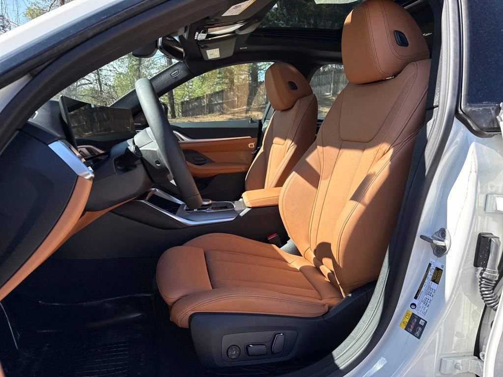 New 2026 BMW i4 xDrive40i AWD/4WD image 10