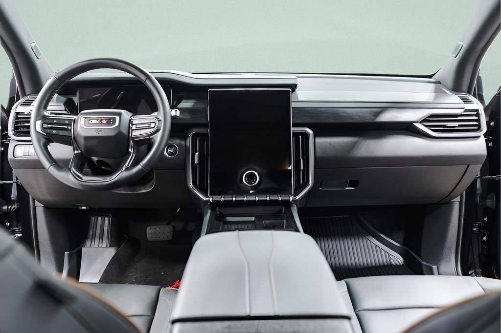 Used 2025 GMC Acadia AT4 w/ Luxury Package image 10