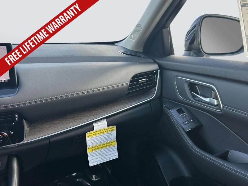 New 2026 Nissan Rogue Platinum w/ Platinum Premium Package image 18