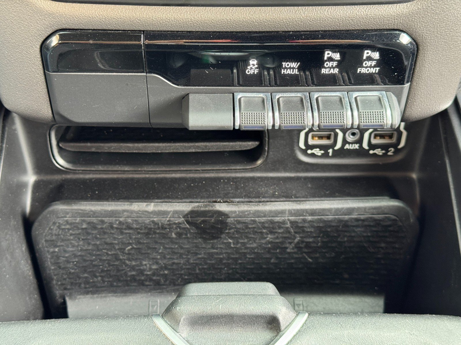 Used 2020 RAM 1500 Big Horn AWD/4WD image 30
