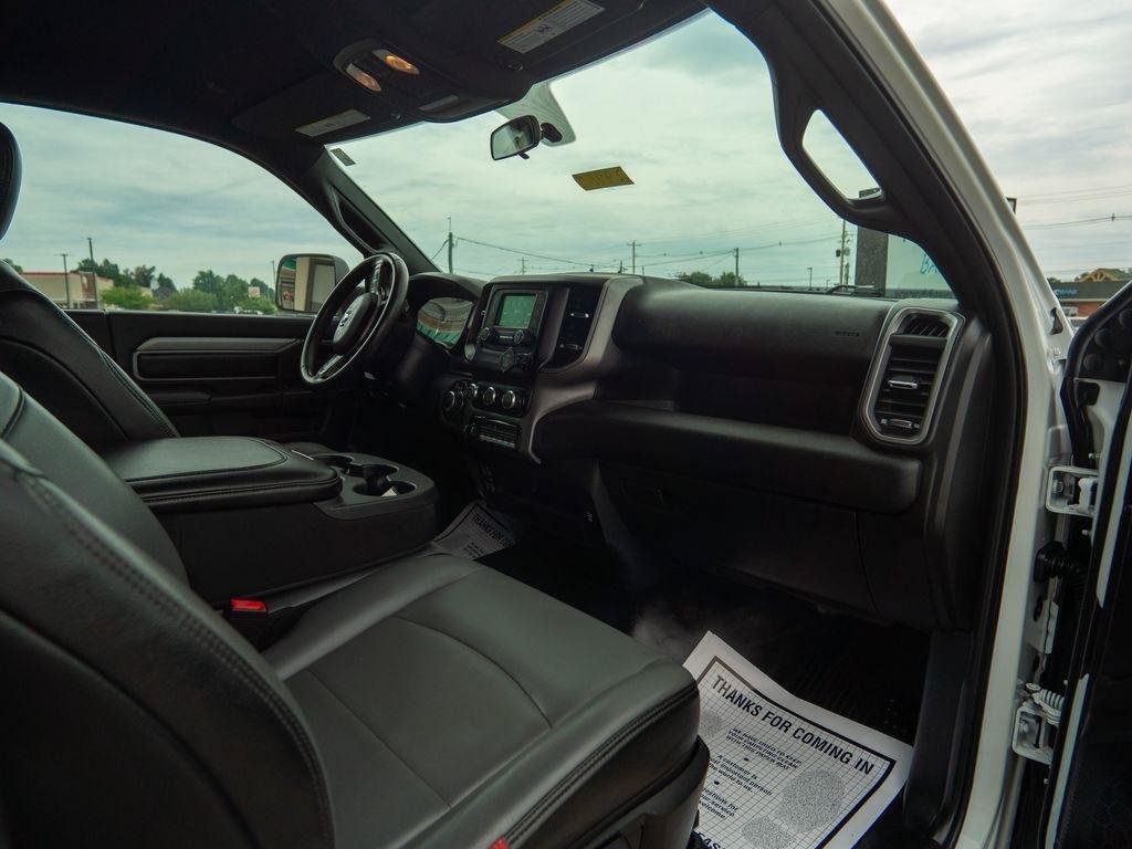 Used 2022 RAM 2500 Tradesman RWD image 23