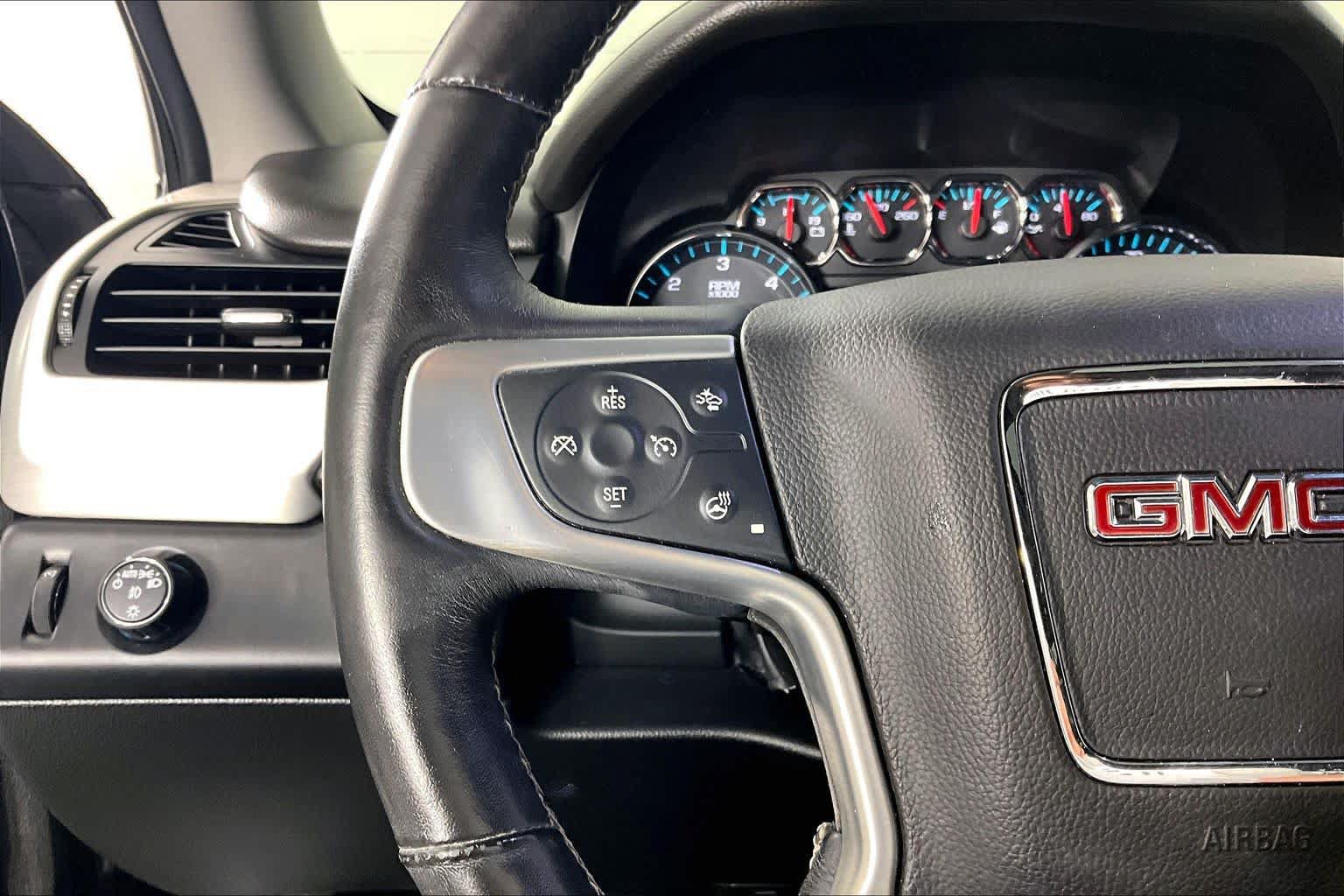 Used 2018 GMC Yukon XL SLT w/ Premium Edition RWD image 22