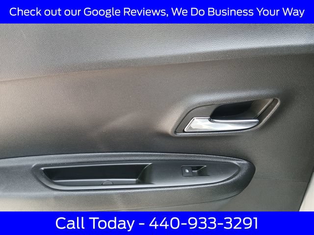 Used 2019 Chevrolet Trax LT w/ Driver Confidence Package FWD image 30