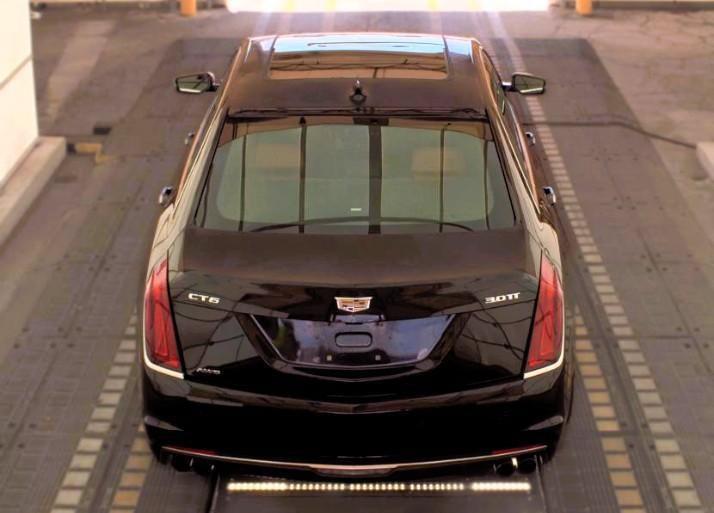 Used 2017 Cadillac CT6 Luxury AWD/4WD image 6