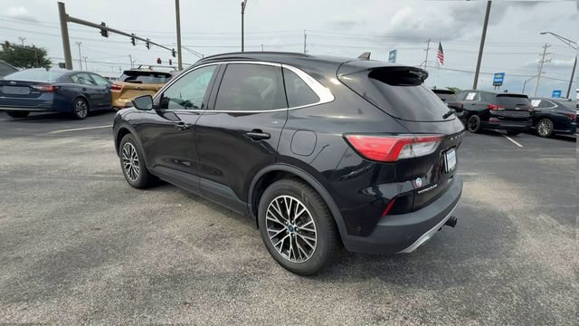 Used 2022 Ford Escape Titanium w/ Titanium Premium Package FWD image 6