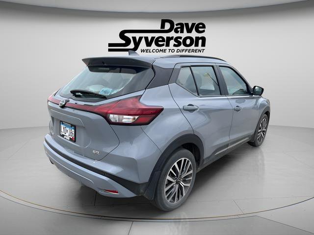 Used 2024 Nissan Kicks SR w/ SR Premium Package FWD image 4