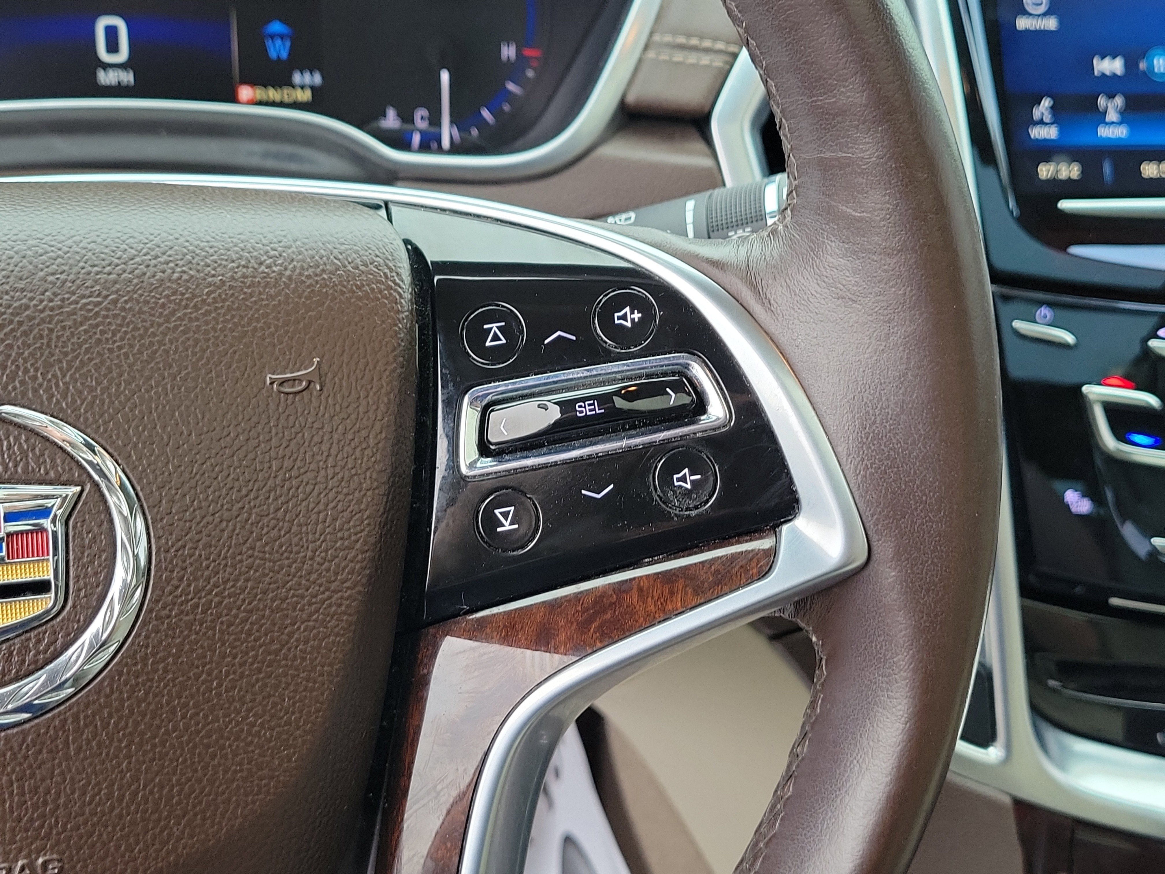 Used 2015 Cadillac SRX Performance w/ Driver Awareness Package FWD image 24