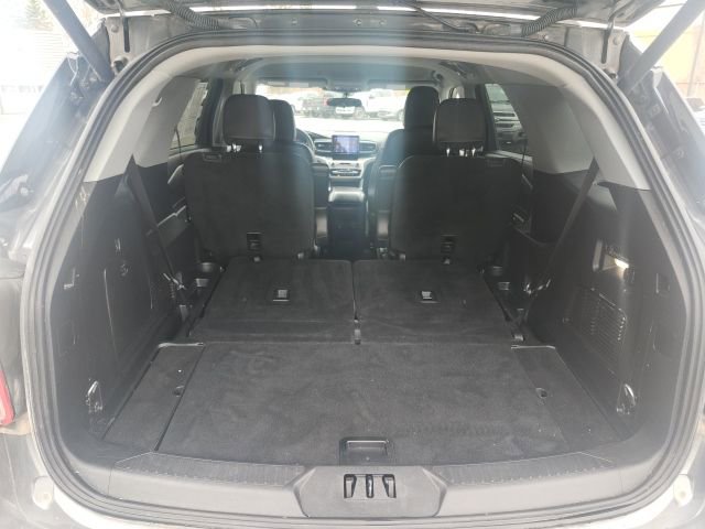 Used 2024 Ford Explorer XLT w/ Equipment Group 202A image 15