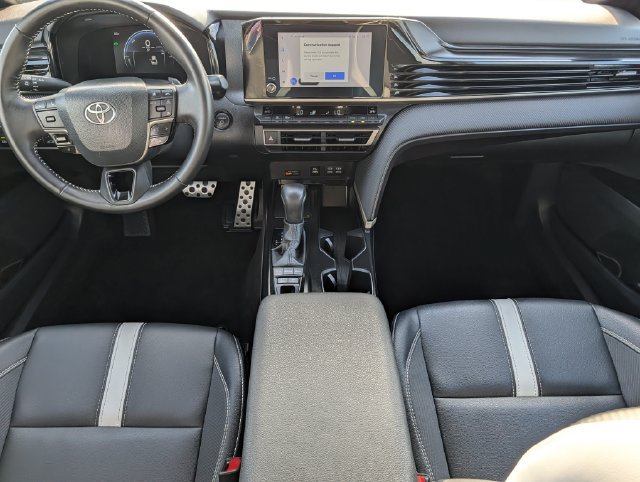 Used 2026 Toyota Camry SE FWD image 11