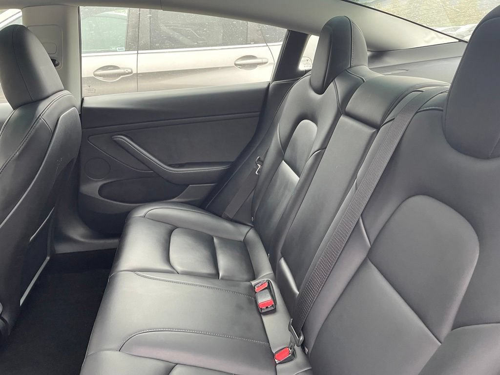 Used 2023 Tesla Model 3 Standard Range RWD image 7
