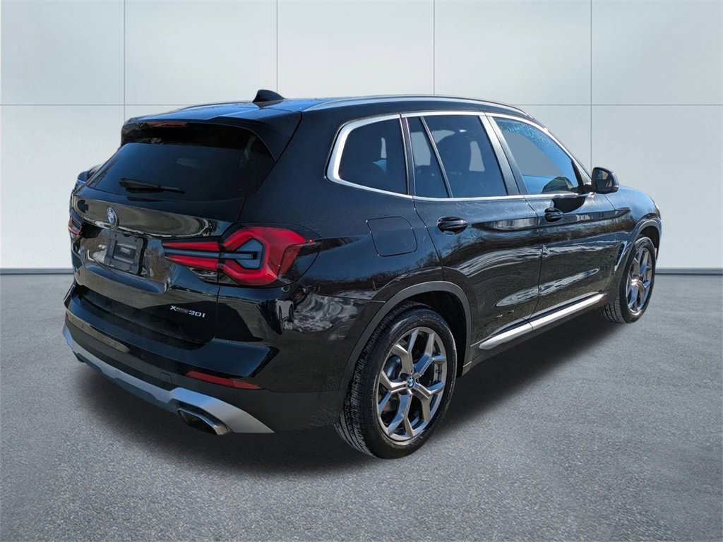 Certified 2022 BMW X3 xDrive30i w/ Premium Package 2 (ZPA) image 3