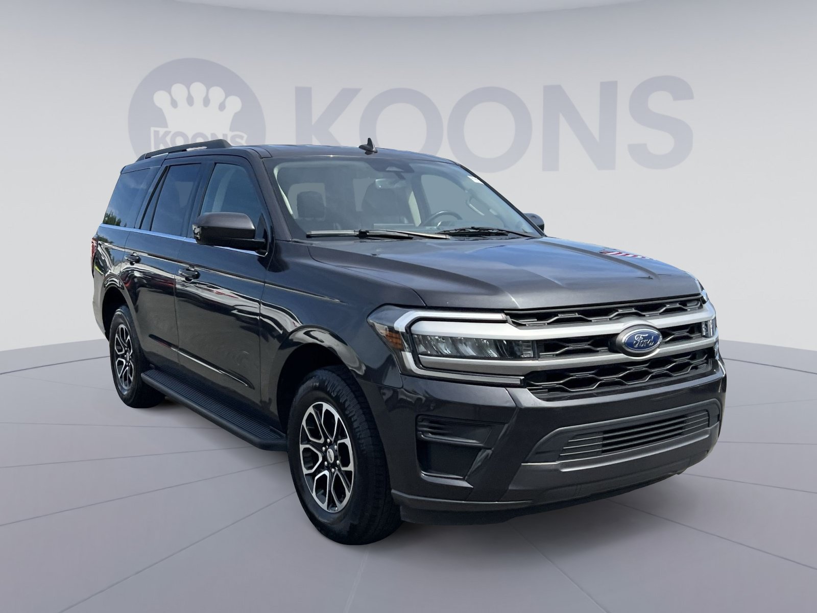 Used 2024 Ford Expedition XLT AWD/4WD image 18
