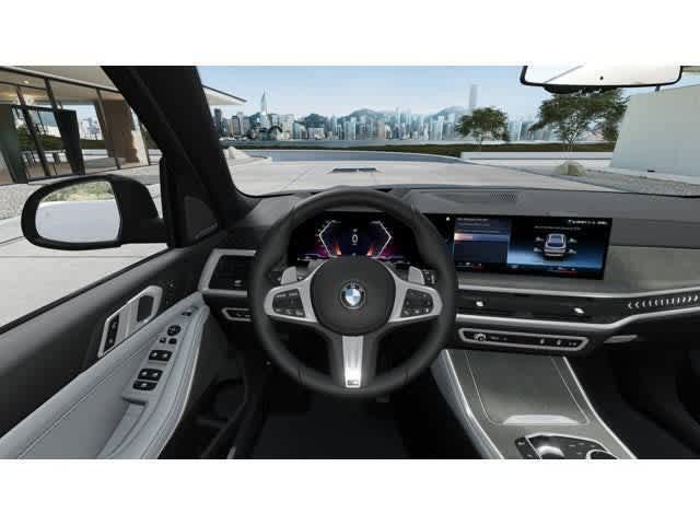 Used 2026 BMW X5 xDrive40i w/ M Sport Package image 13