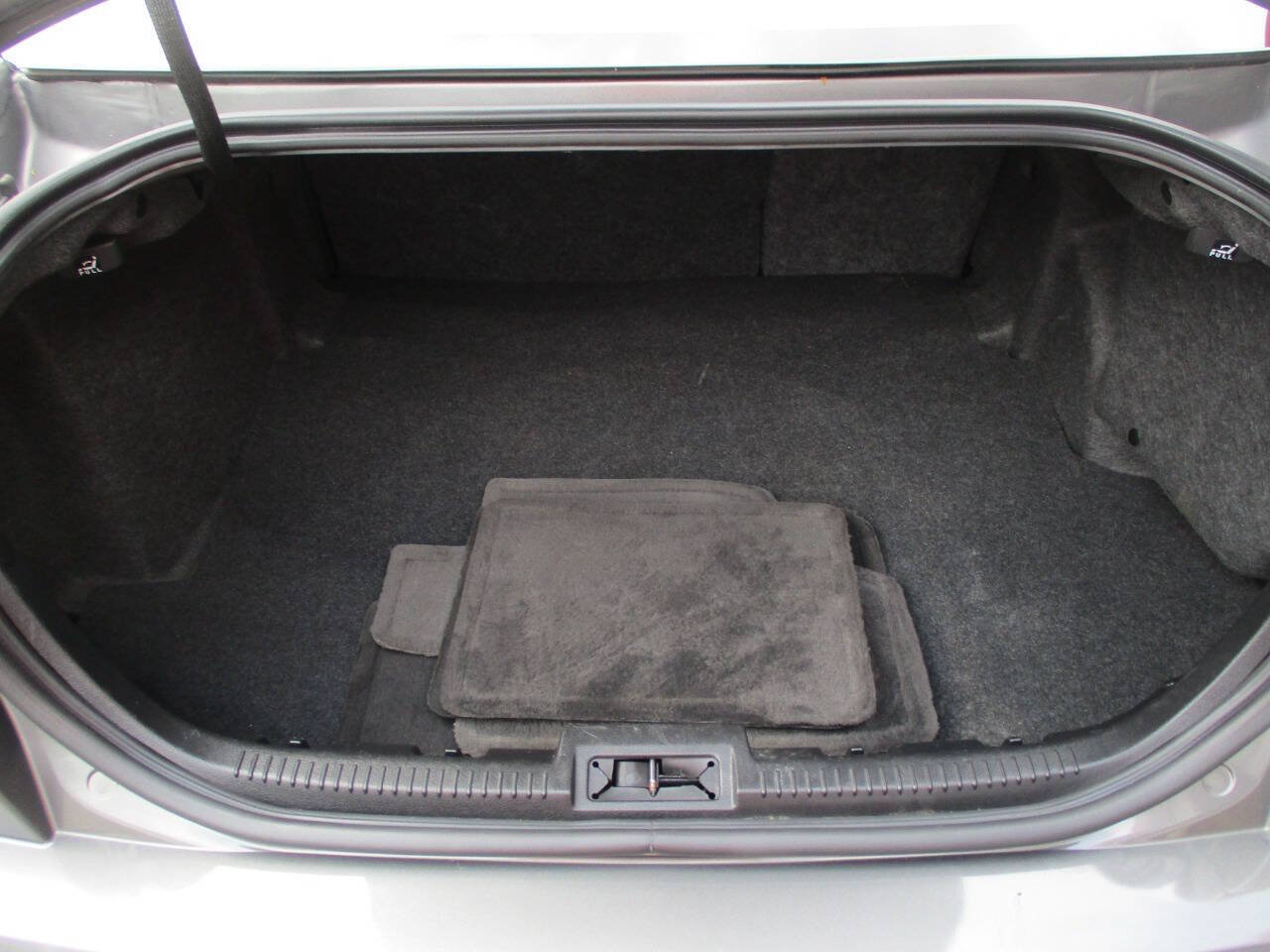 Used 2010 Lincoln MKZ FWD image 21