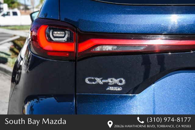 Certified 2024 MAZDA CX-90 Plug-In Hybrid w/ Preferred AWD/4WD image 9