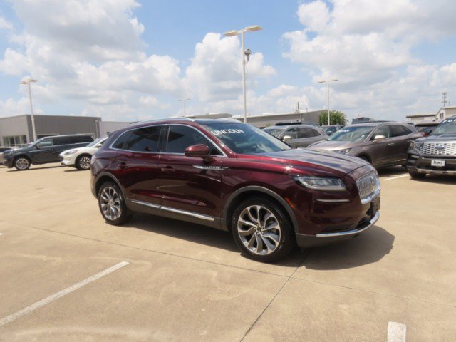 Used 2022 Lincoln Nautilus Reserve FWD image 6