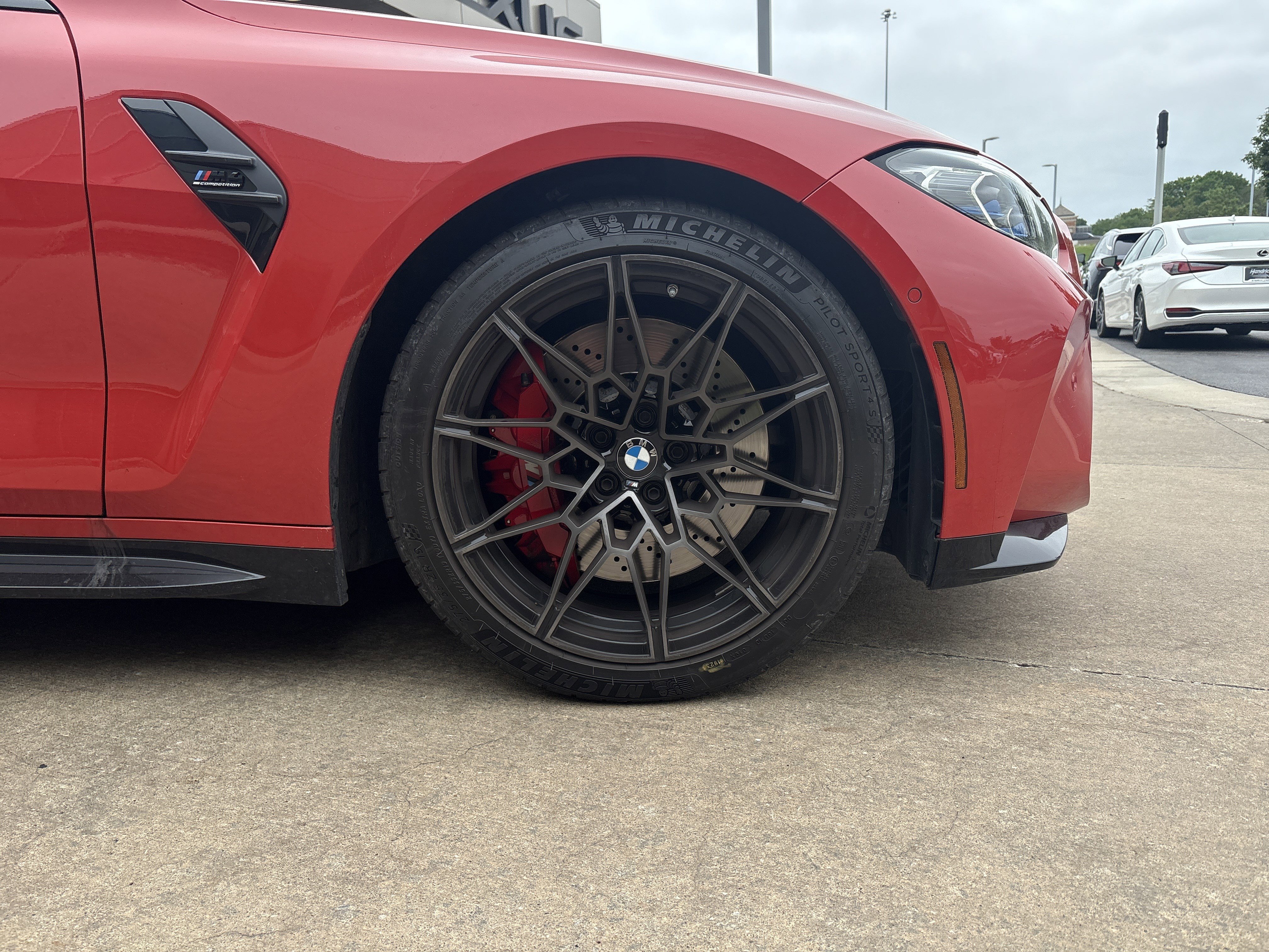 Used 2021 BMW M4 Competition w/ Executive Package RWD image 9