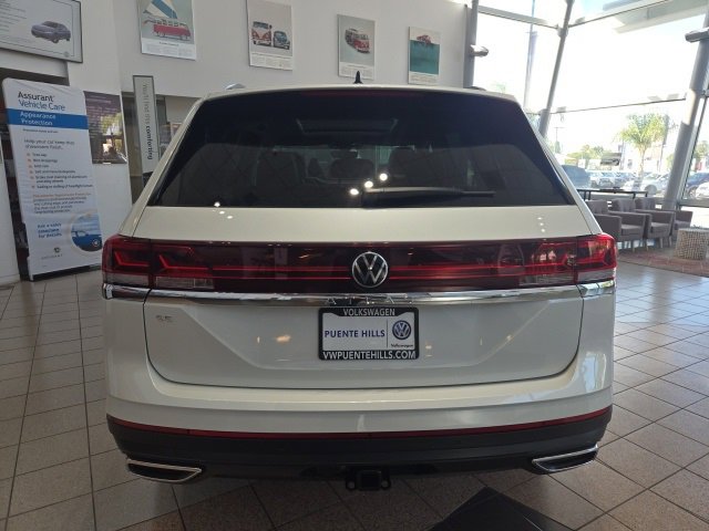 New 2026 Volkswagen Atlas SE image 6