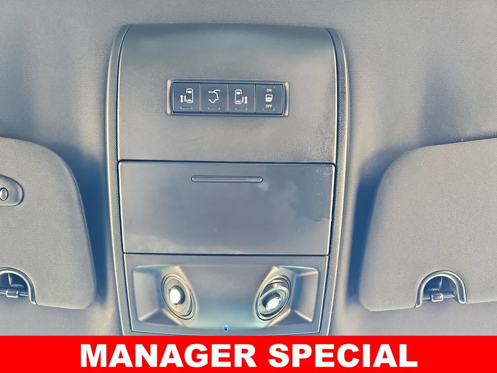 Used 2019 Dodge Grand Caravan GT FWD image 31