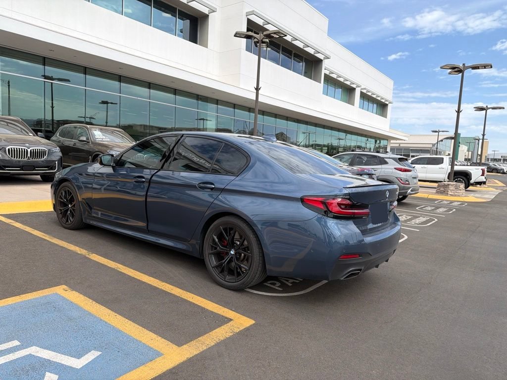 Used 2023 BMW 540i w/ Executive Package RWD image 4